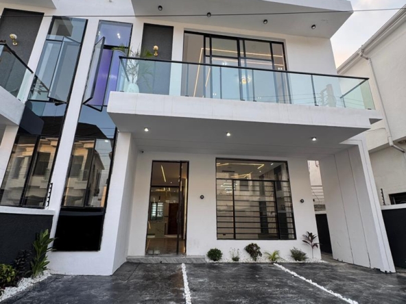 4 Bedroom Semi-Detached Duplex with BQ – Ikota, Lekki